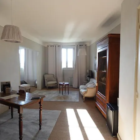 Maison De Konukevi