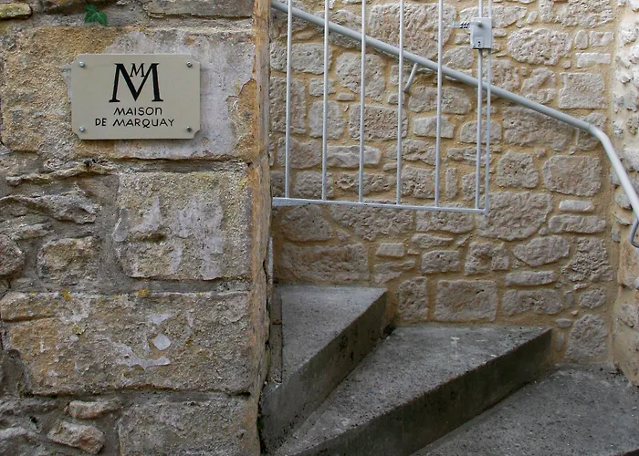 Maison De Marquay-maison D'hotes Gasthuis Marquay