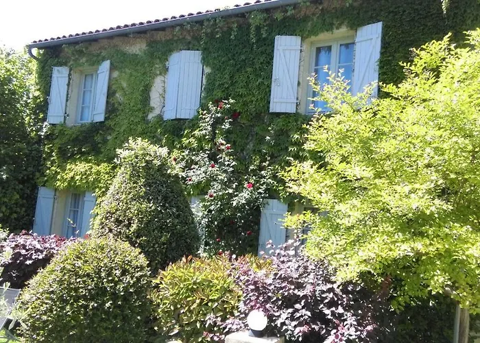 Maison De Marquay-maison D'hotes Gasthuis Marquay